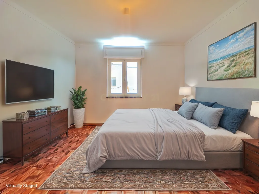Apartamento T3 totalmente renovado na baixa de Olhão - Image 6