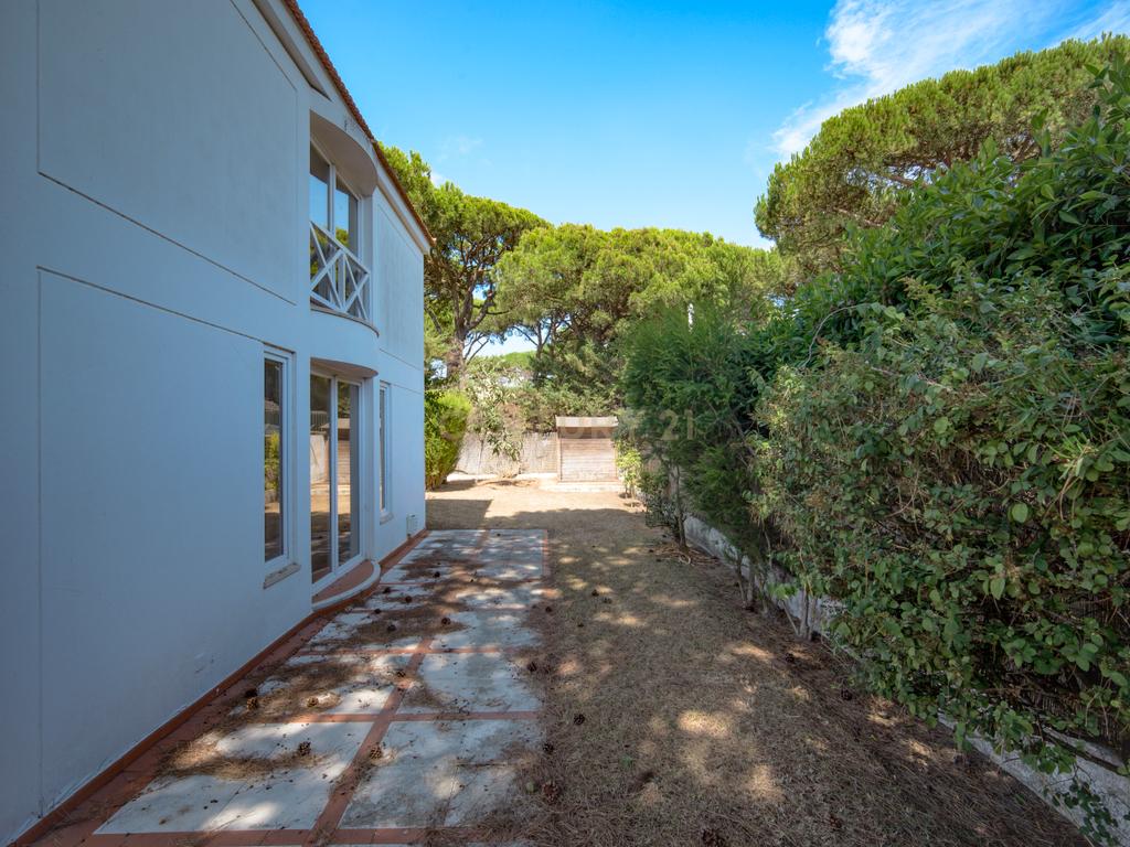 Moradia T6 na Quinta da Marinha, Projeto Infinite House - Image 9