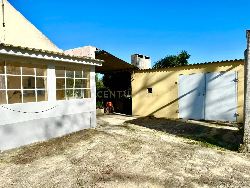 Quinta com possibilidade de investimento - Image 4
