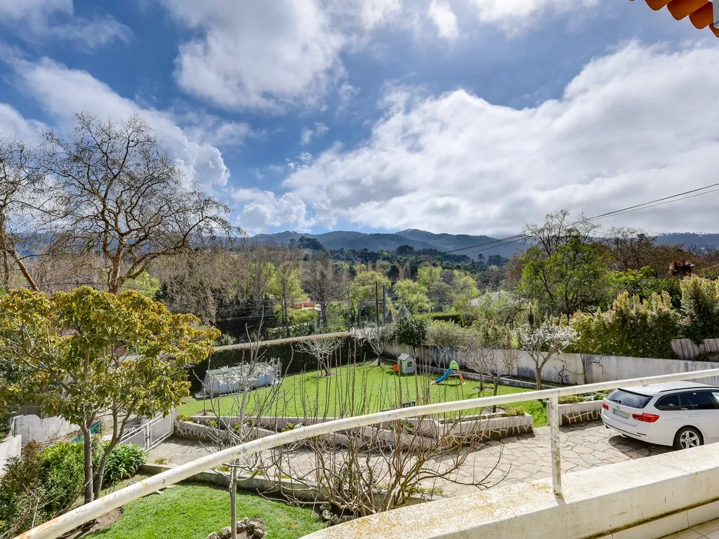 Encantadora Moradia com Vista Panorâmica em Sintra, Lisboa - Image 11