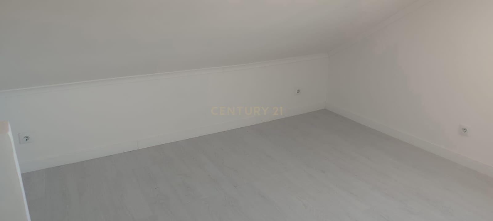 Moradia V2 em Faião - Terrugem - Image 26