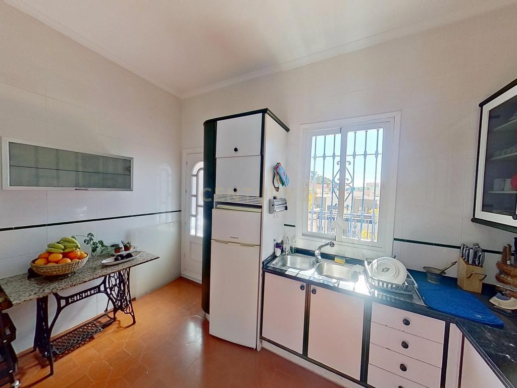 ¡¡OPORTUNIDADE!! MAGNÍFICA PROPRIEDADE EM LA MALAGUETA, A UM PASSO DO CENTRO HISTÓRICO! - Image 30