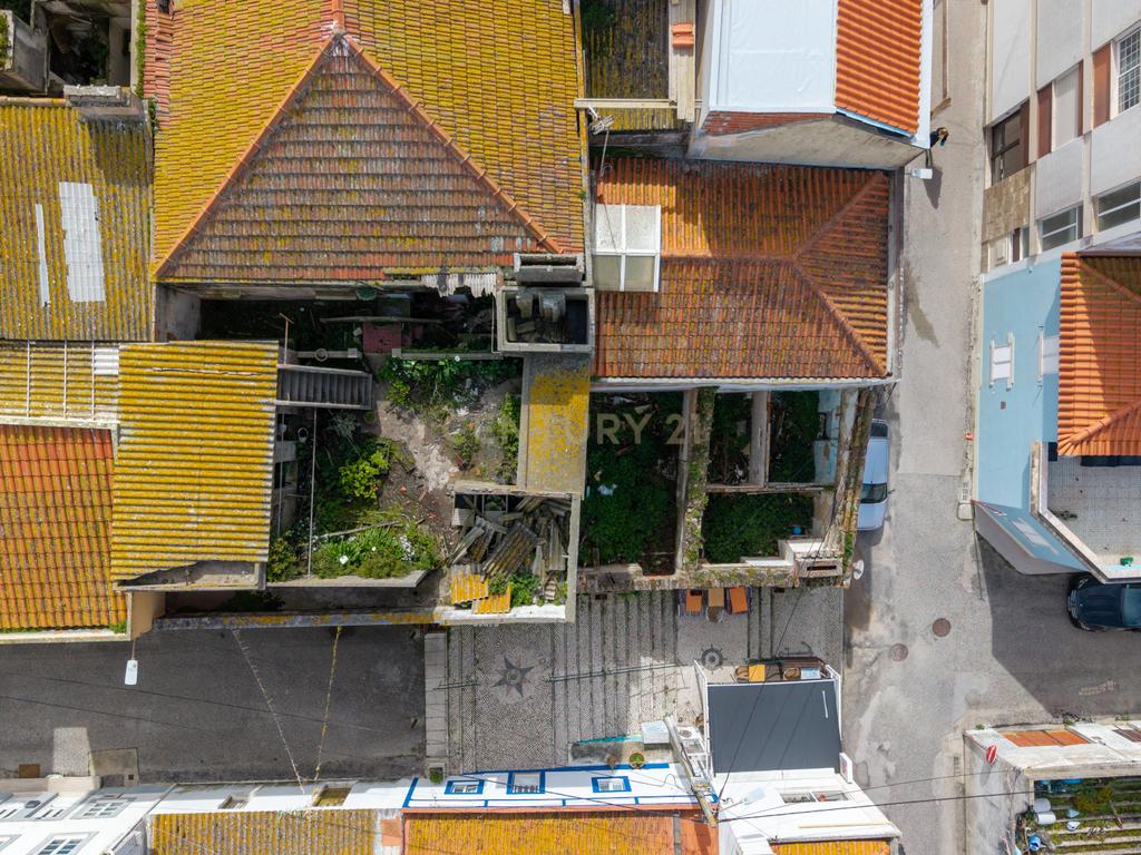Edifício para reabilitação - Forte Peniche - 1ª Linha (3 Lotes) - Image 6