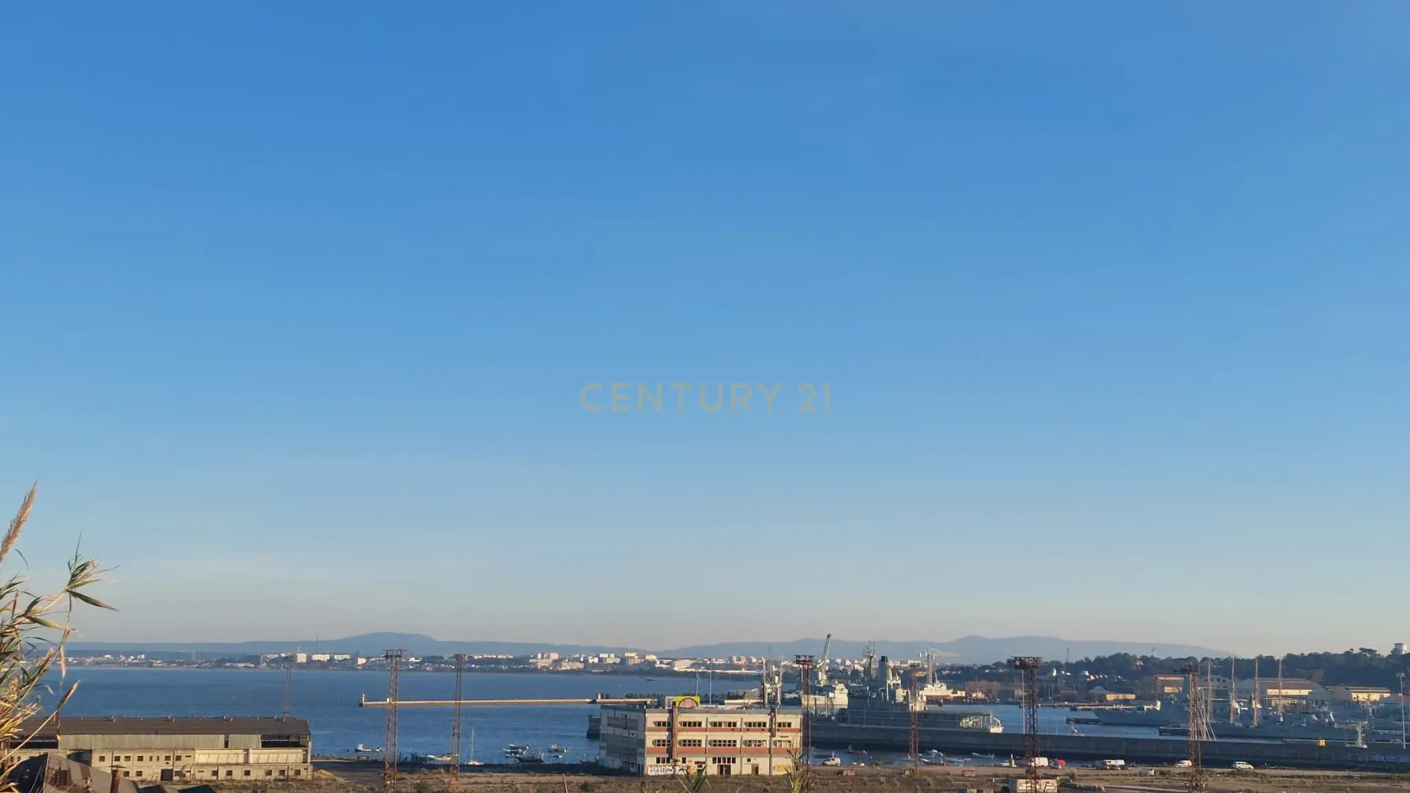 Apartamento T3 em Almada - Image 12