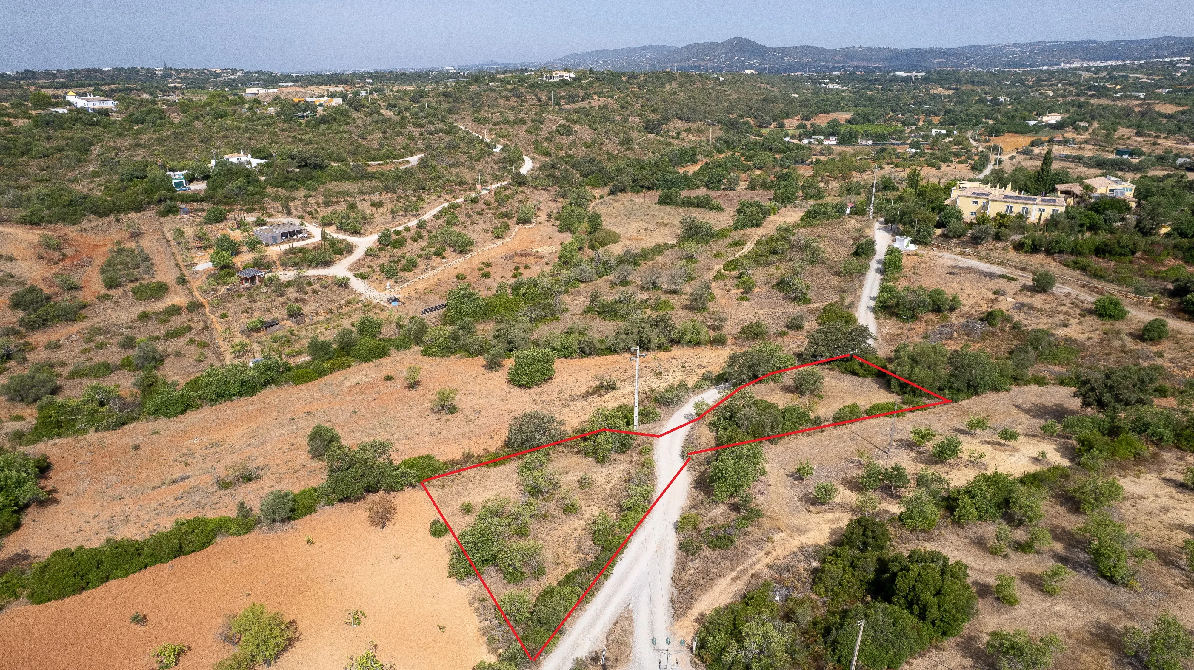 Fotografia 3 de Terreno Rústico de 2.660 m² entre Pechão e Estoi
