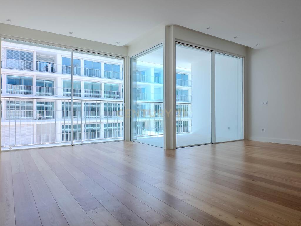 Apartamento T2 Novo nos Jardins da Efanor para arrendamento - Image 1
