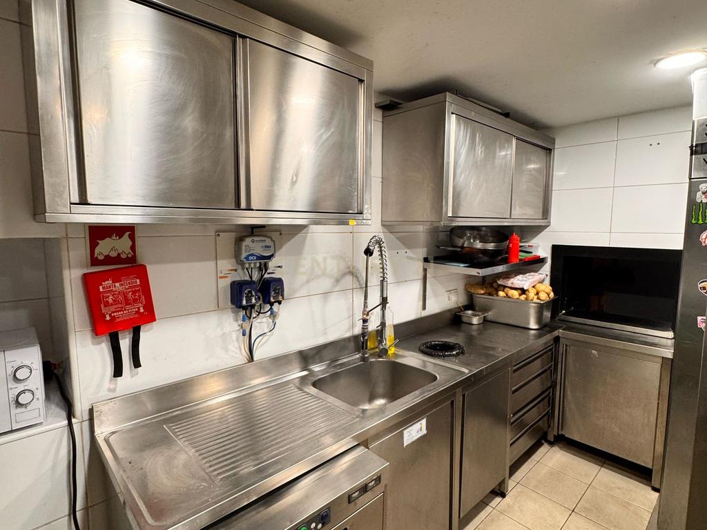Restaurante para trespasse em Plena Baixa de Faro - Image 21