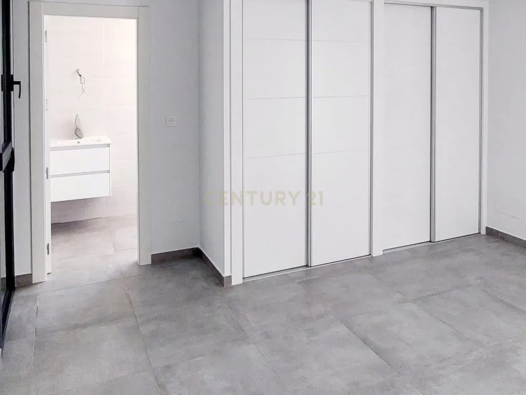 MIRO — Moradia moderna e exclusiva em Gran Alacant - Image 27