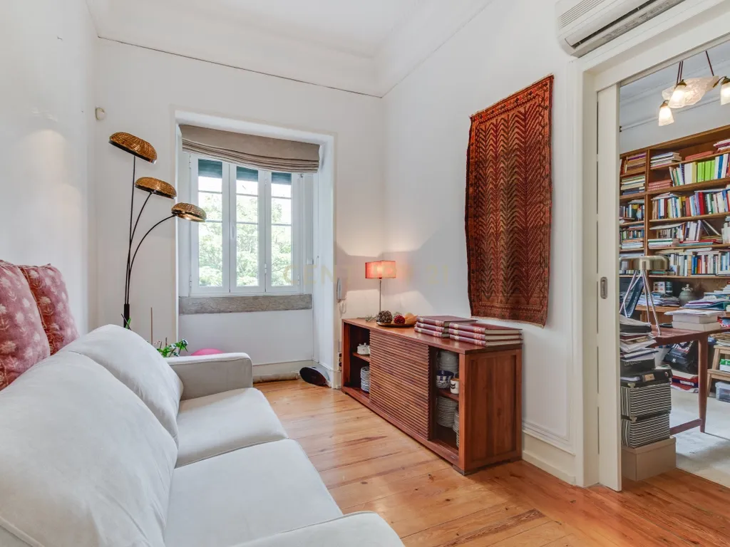 Espetacular T7 no Areeiro, Lisboa - 225m² de Conforto - Image 17