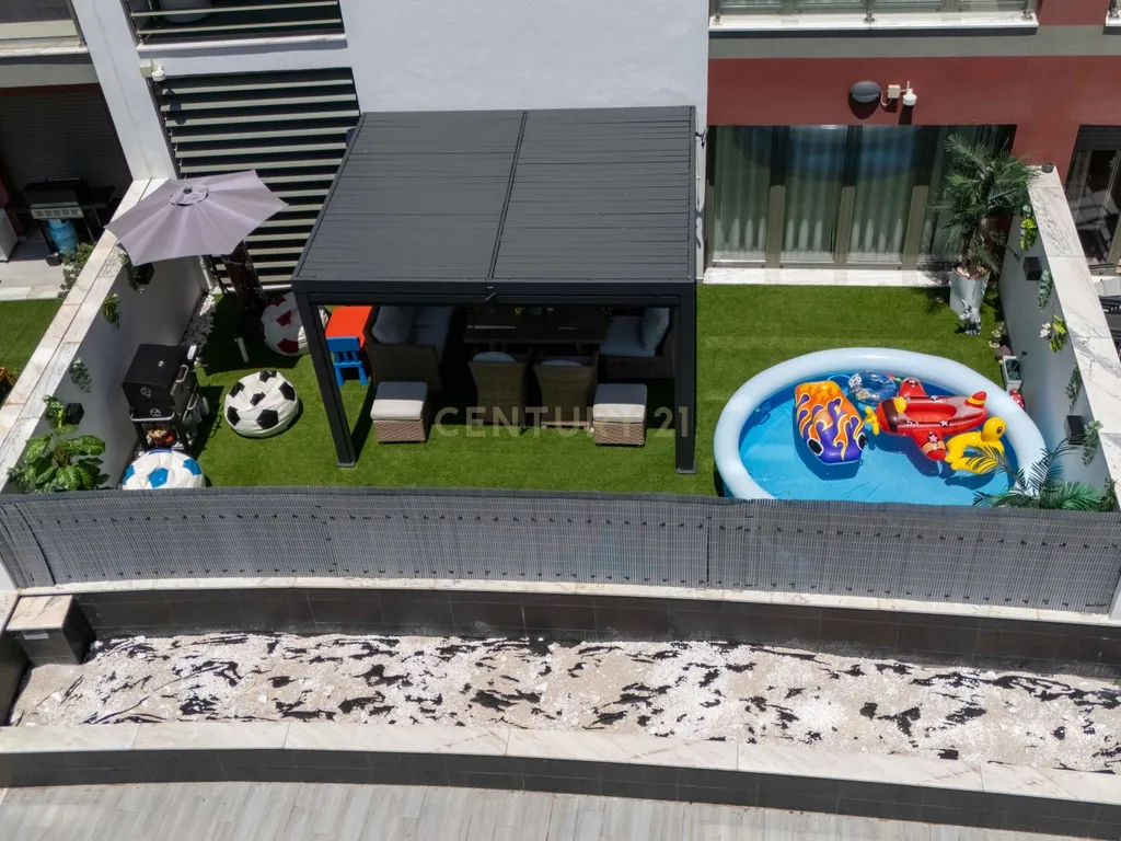 Apartamento Collection | T3 Premium Semi-Novo, Totalmente Mobilado, com Terraço Exclusivo e Box para 3 Viaturas - Image 12
