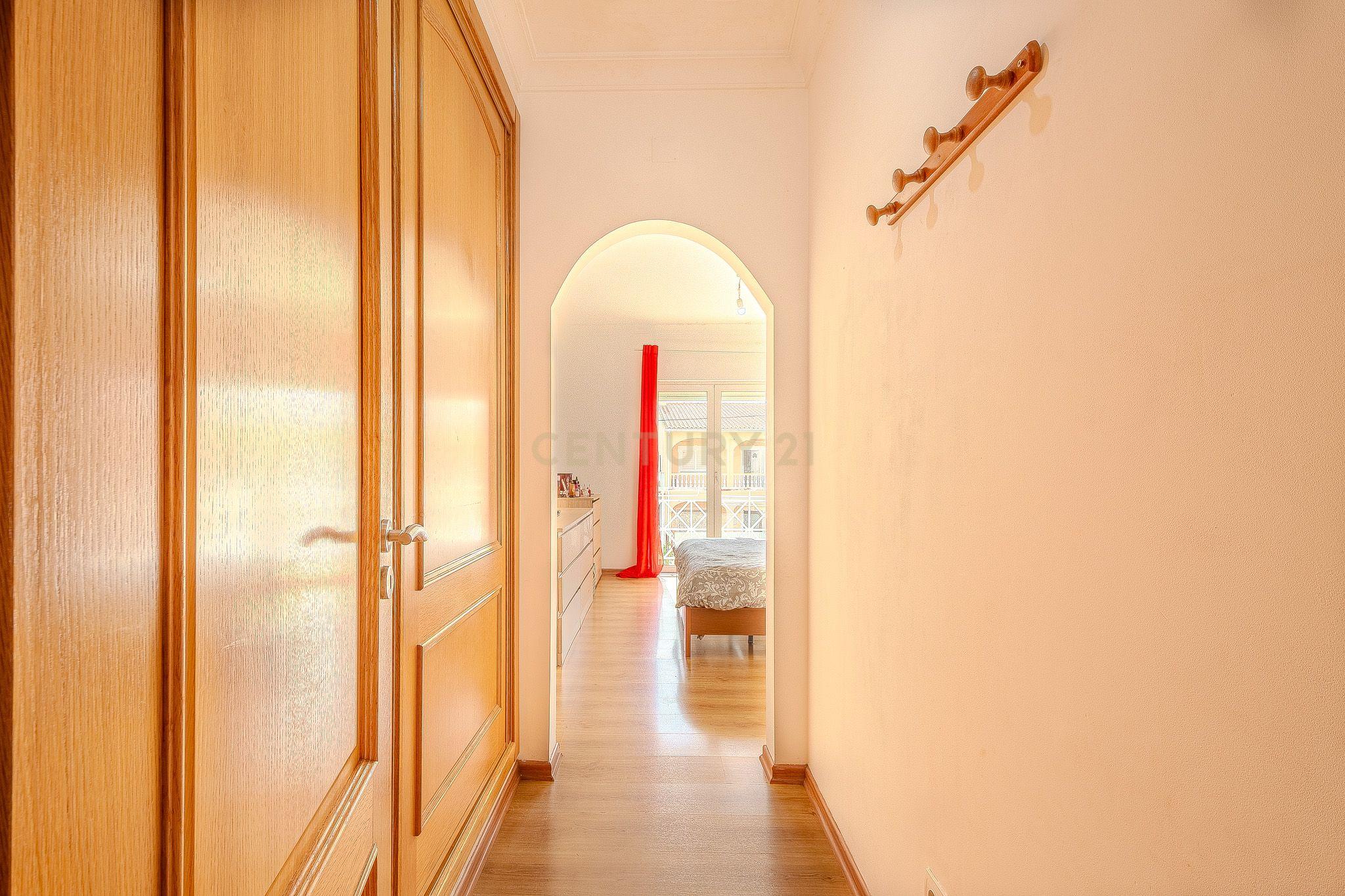 Moradia T2 com Garagem e Logradouro - Ferreiras, Albufeira - Image 21