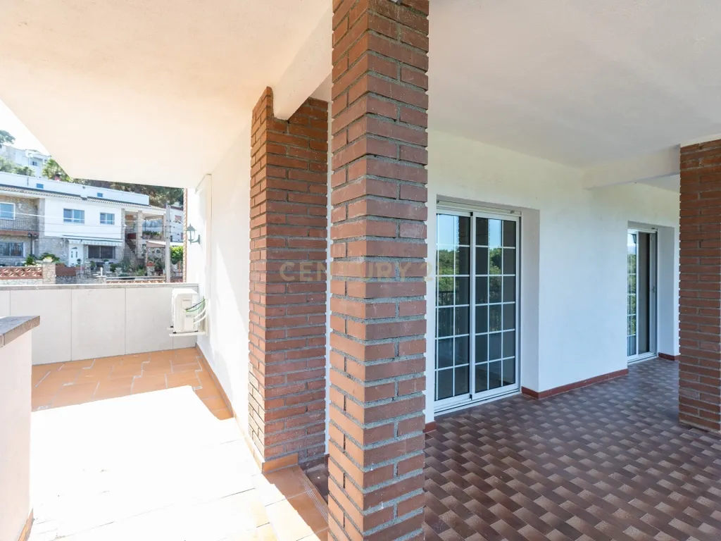 Exclusiva vivenda llesta per fer realitat els teus somnis a Tordera, urbanització Mas Mora. - Image 22
