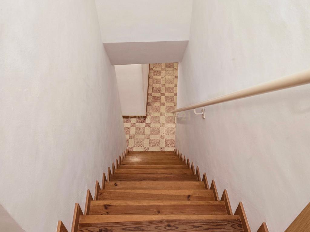 Moradia T6 Duplex no Centro Histórico de Évora – Ideal para Alojamento Local ou Arrendamento Estudantil - Image 27