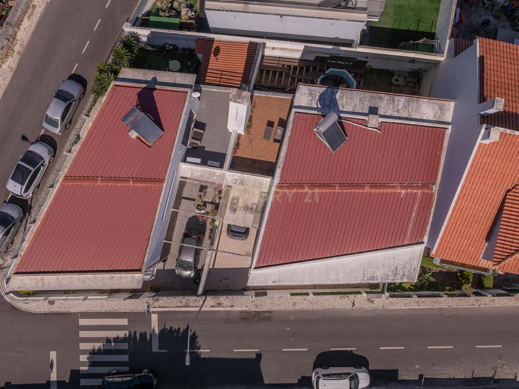 Moradia Moderna T4 em São Domingos de Rana, Cascais - Image 46