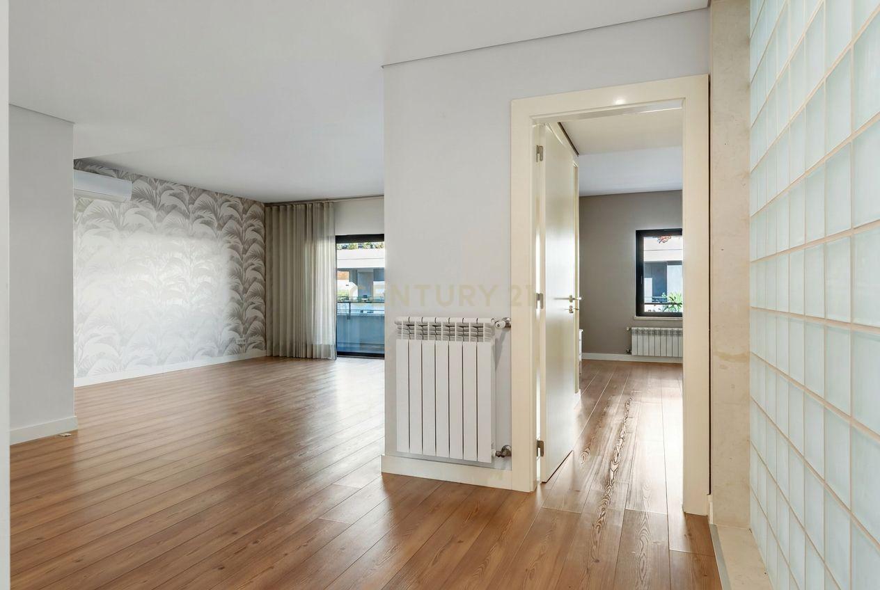 Fotografia 9 de Apartamento T3 com Suite – Conforto e Localização em Setúbal
