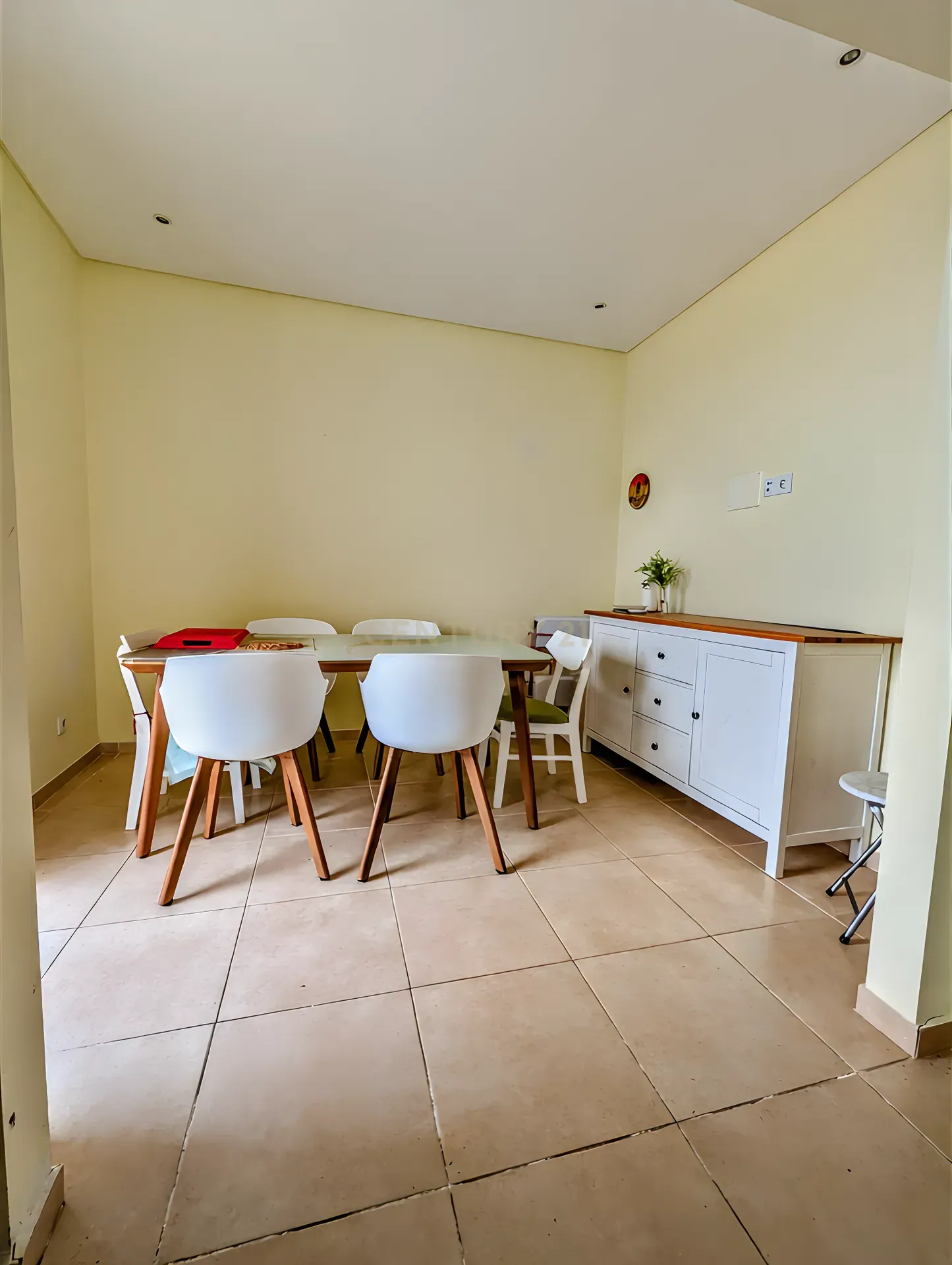 Fotografia 12 de Apartamento T4 para Arrendamento | Localização Central em Faro