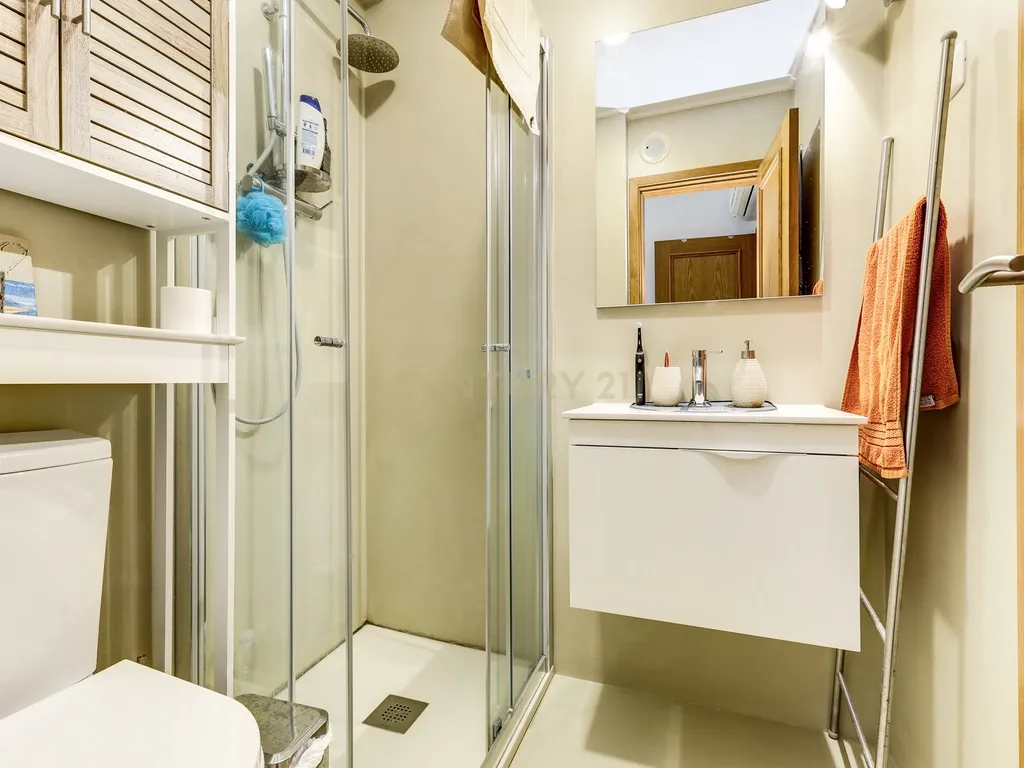 Apartamento T3 no Montijo com garagem, arrecadação e varandas - Image 25