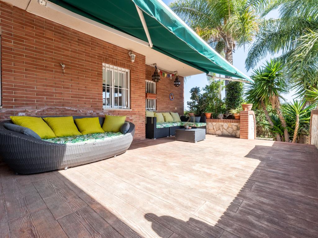Moradia com apartamento anexo e piscina em “Els Pallaresos” - Image 50