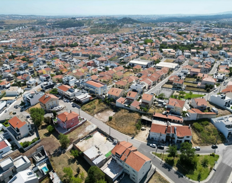 Fotografia 9 de Terreno para Comércio e Habitação | Casal Novo – Ramada/Caneças