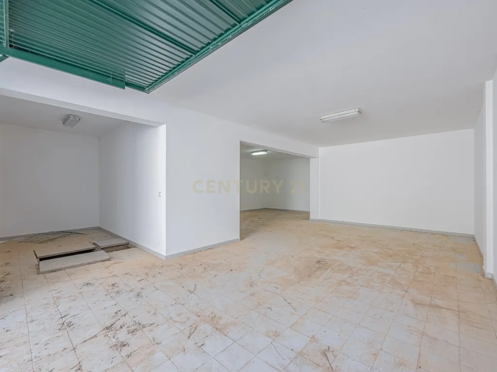 Moradia T3 com Jardim e Garagem em Sagres — Viva o Algarve ao Ritmo do Mar - Image 17