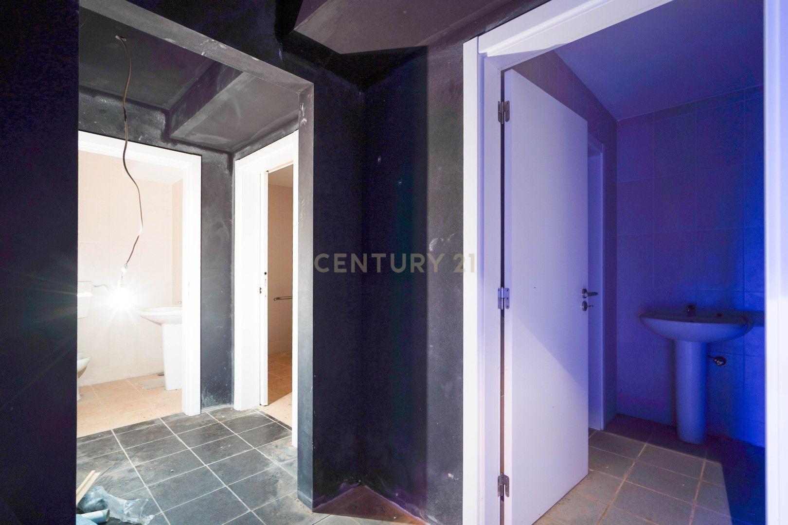 Fotografia 8 de Espaço comercial com equipamentos de discoteca na Praia do Pedrogão