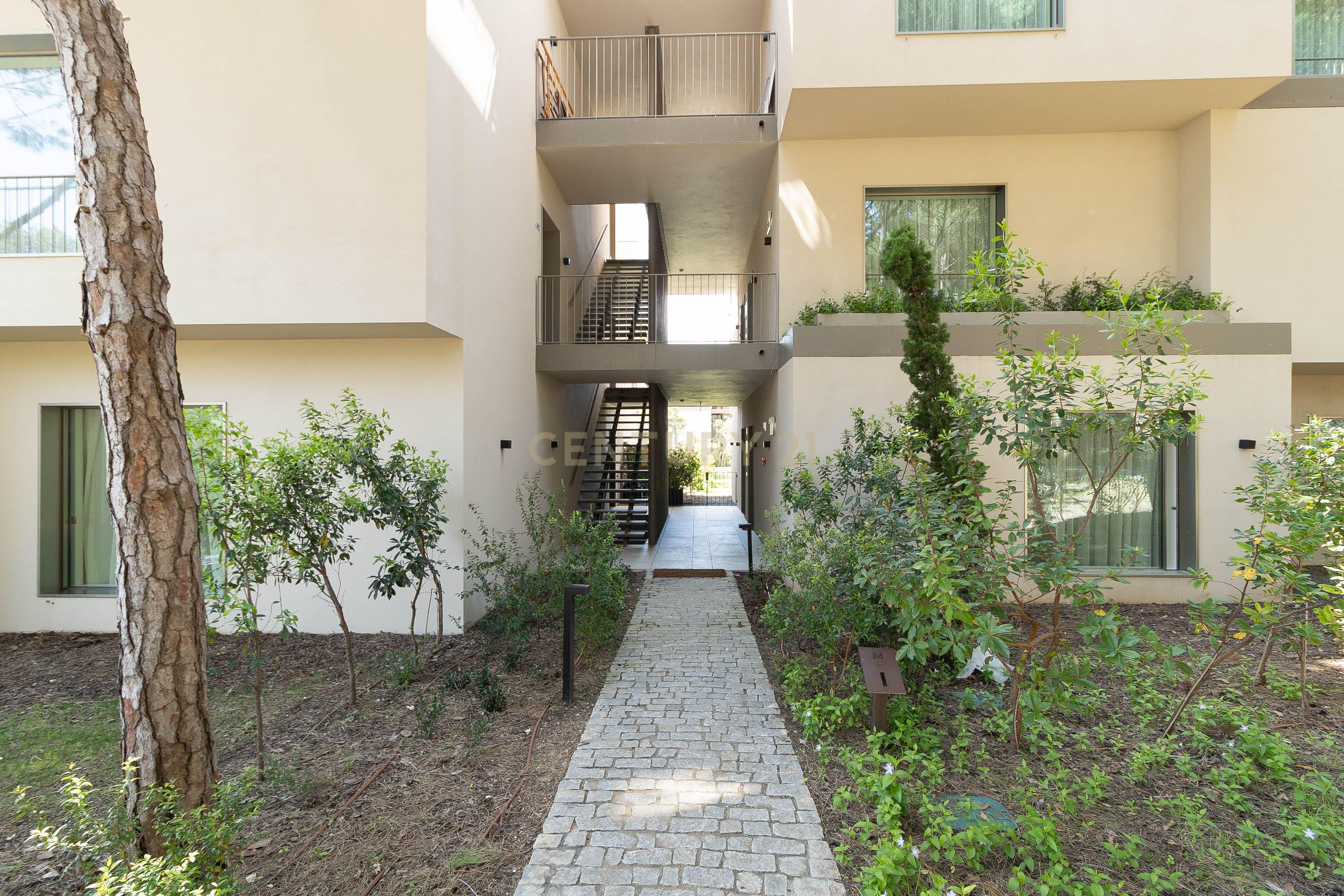Apartamento T2  de Luxo - Quinta da Marinha – Cascais  - Image 24