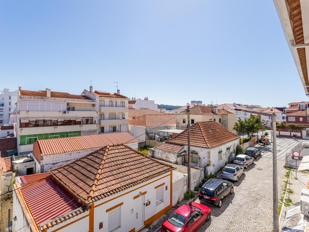 Apartamento T2 com garagem na Costa da Caparica - Image 6