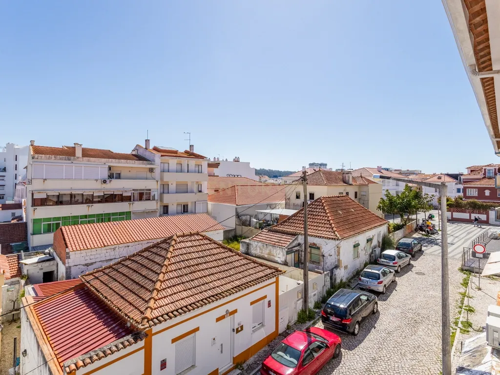 Apartamento T2 com garagem na Costa da Caparica - Image 6