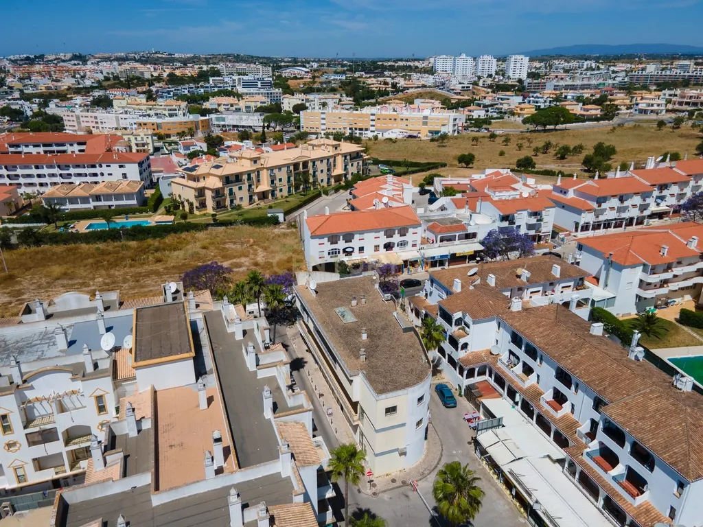 # VENDIDO # Espaço comercial | Área 48m2 | Centro de Albufeira - Image 14