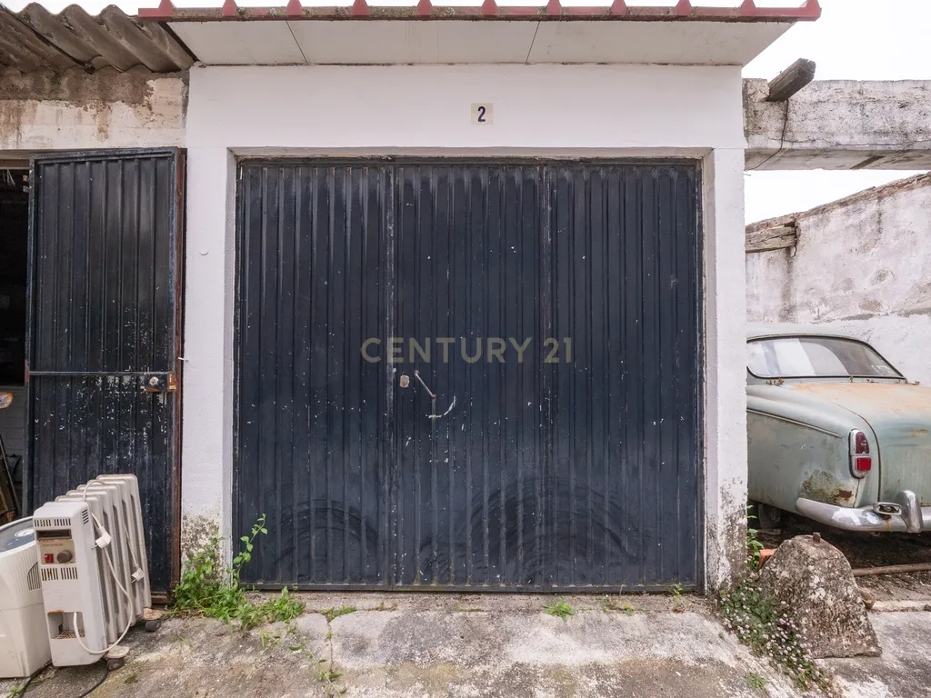 Venda | Apartamento T3+1 com garagem na Rua Verde Pinho em Coimbra - Image 16