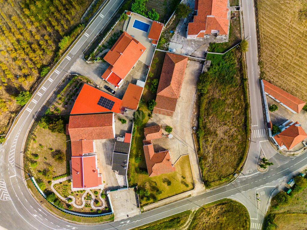 Moradia T3 convertido em T2, com anexo e armazém em Cabeça Alta, Carvalhal Benfeito – Caldas da Rainha - Image 37