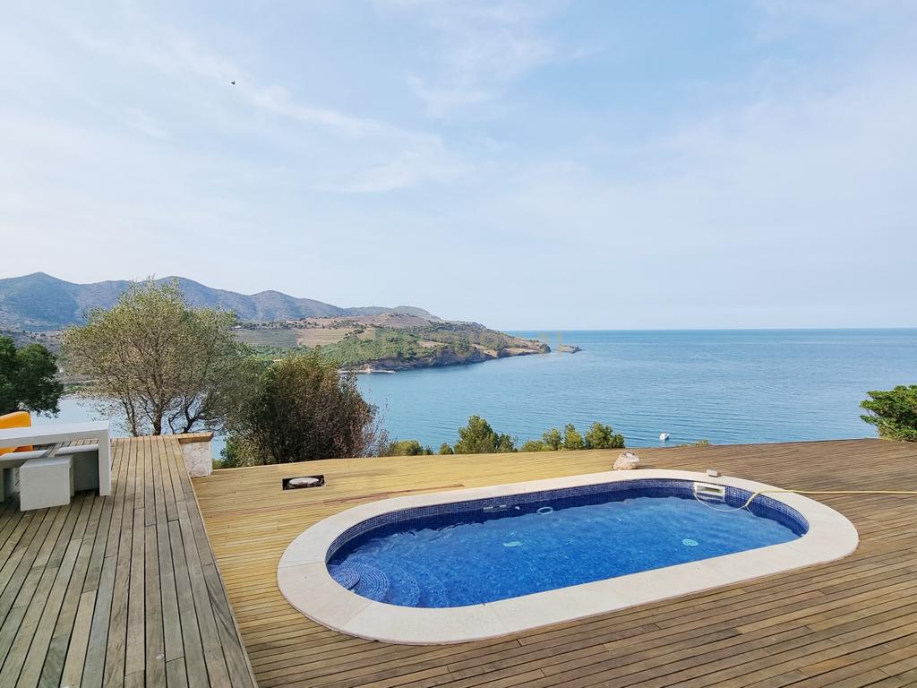 Casa com vista panorâmica para o mar, piscina privada e 5 quartos em Llançà - Image 2
