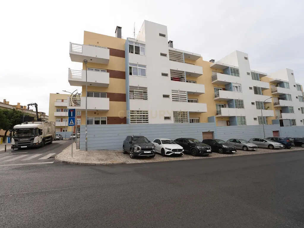 Apartamento T3 com garagem em box e Wallbox | São Domingos de Rana, Cascais - Image 32