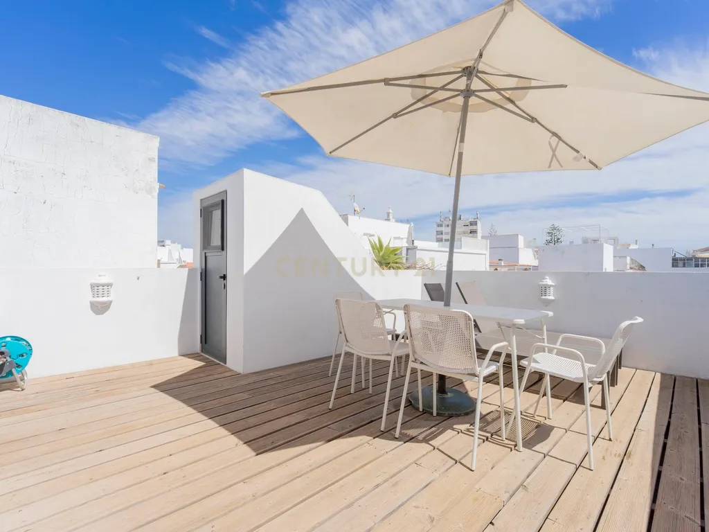Casa Renovada T3-em Olhão na Baixa , Licença AL, Vista Panorâmica e Piscina - Image 31