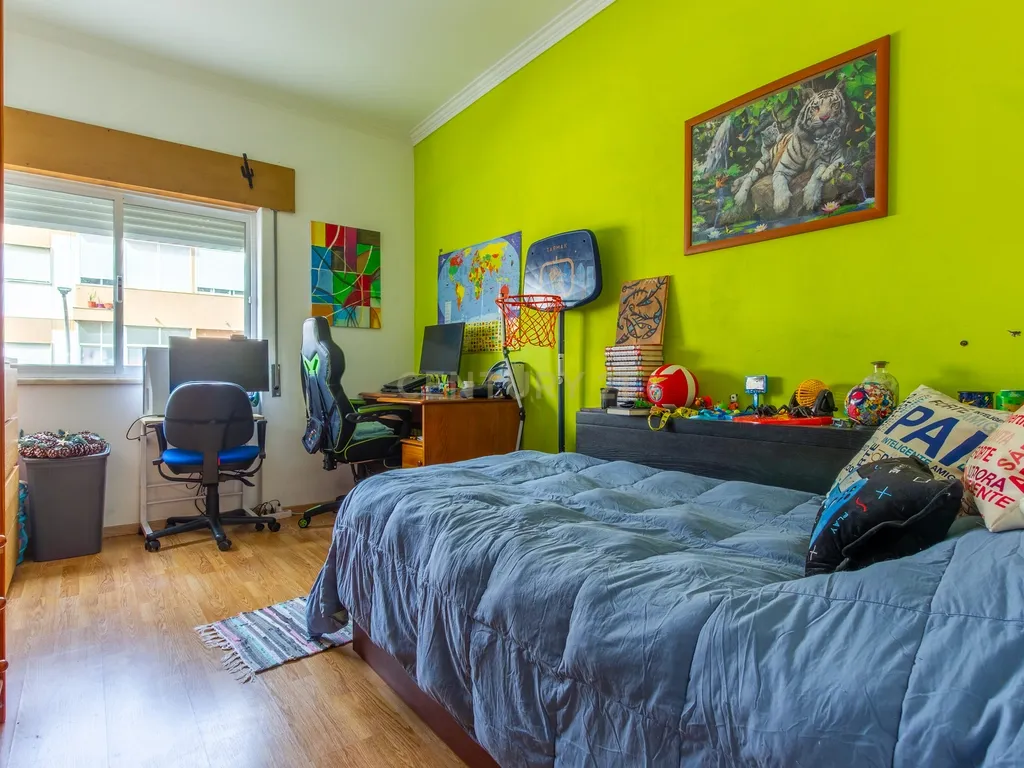 Apartamento T3 Alto do Seixalinho, Barreiro - Image 15