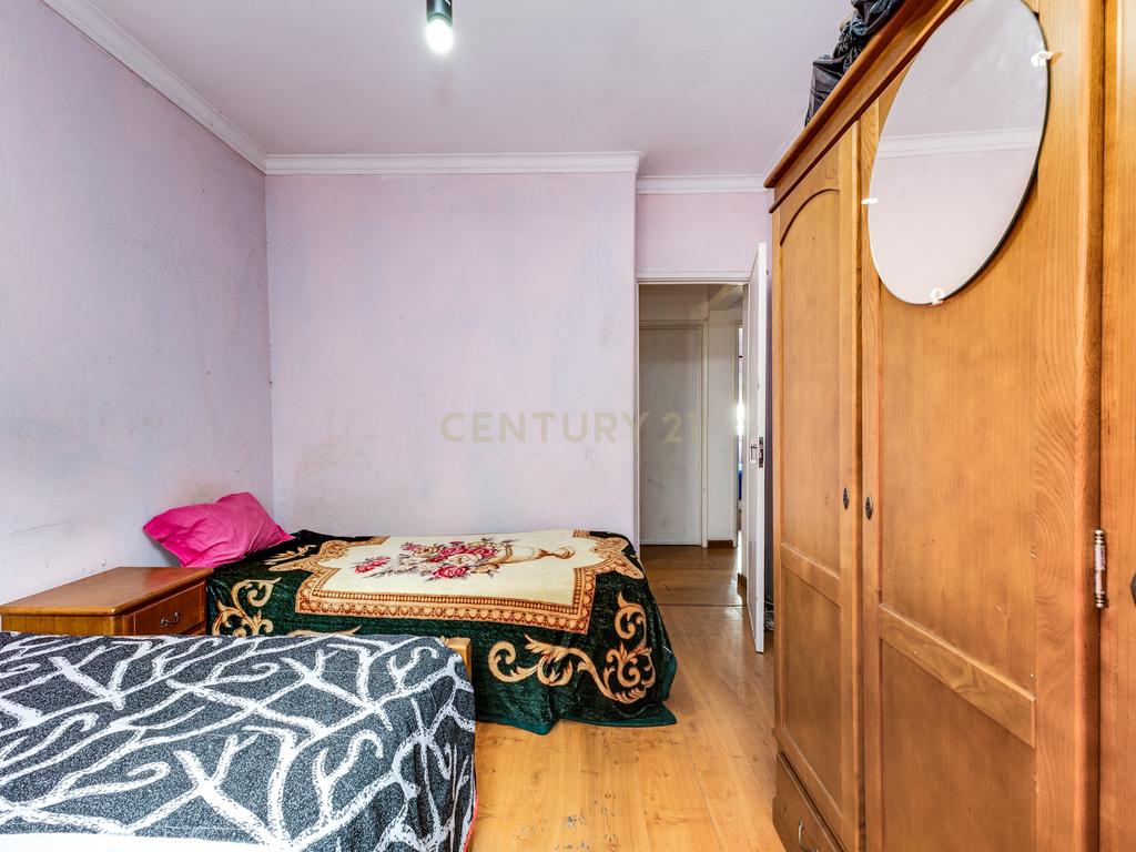 APARTAMENTO T3 EM QUELUZ BELAS - Image 12