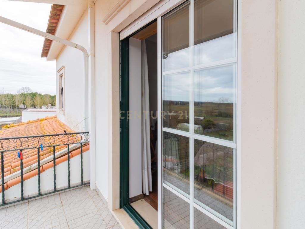 Moradia T4 Casalinho – A 10 Minutos de Alcobaça e Nazaré - Image 17