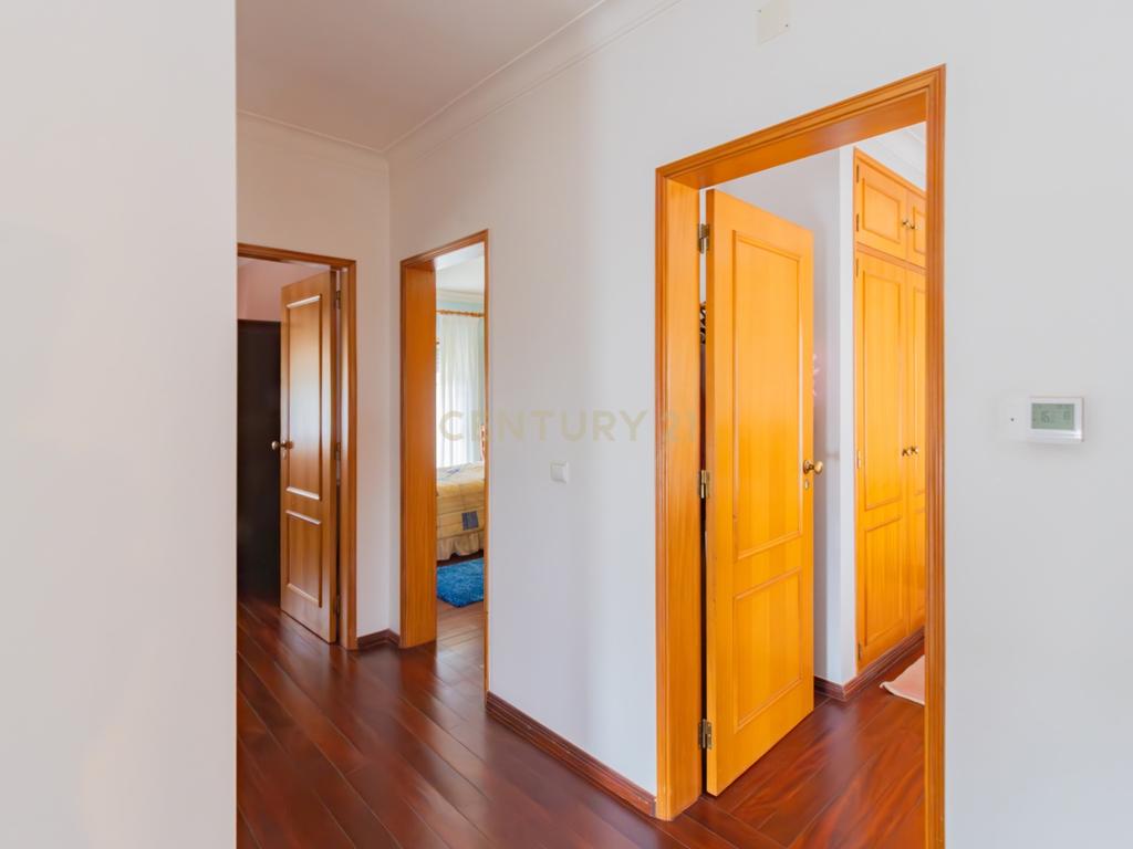 Moradia T4 Casalinho – A 10 Minutos de Alcobaça e Nazaré - Image 20