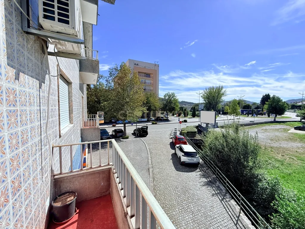 Apartamento T3 Povoa de Lanhoso/Permuta - Image 20