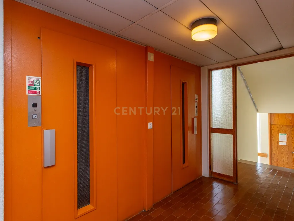 Apartamento T2 para arrendamento em Alfornelos, Amadora - Image 21