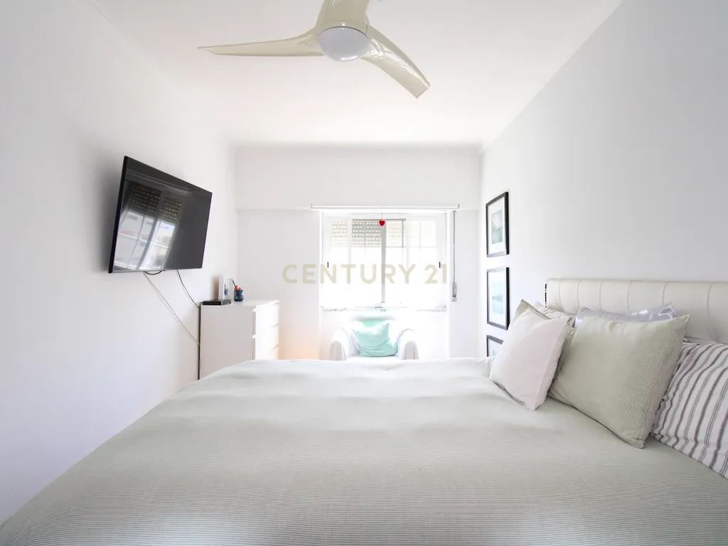 Apartamento T2 na Amora , Seixal - Image 13