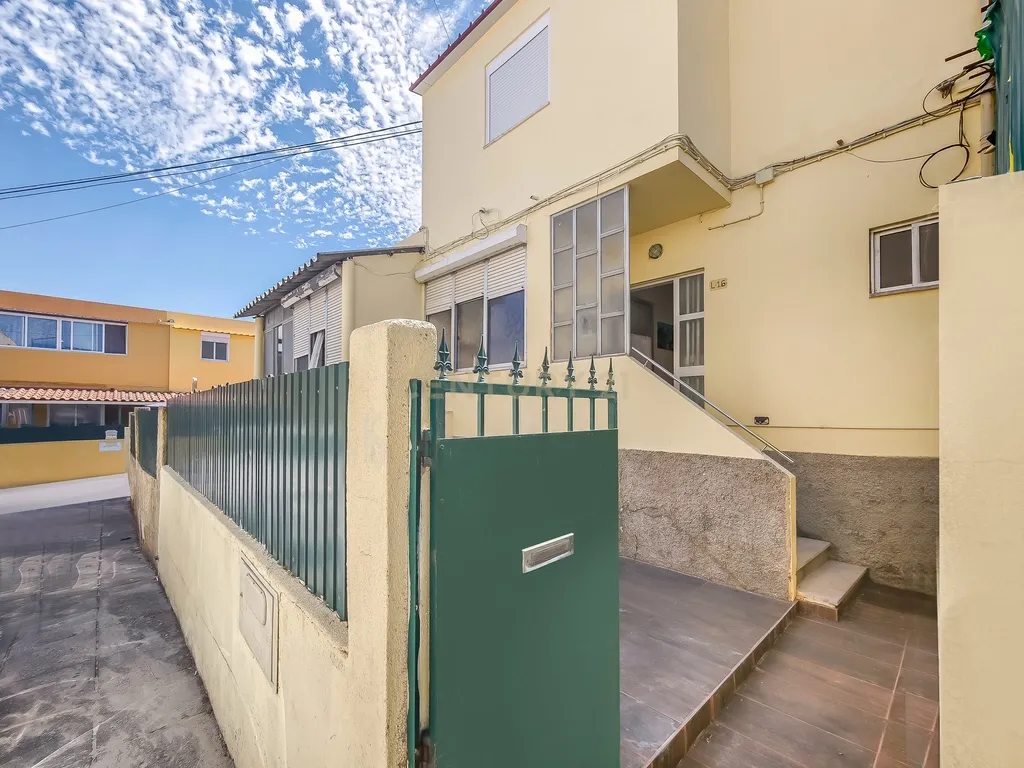 🏡 Moradia T3 Totalmente Remodelada em Camarate, Loures | O Espaço de uma Casa ao Preço de um Apartamento! - Image 24