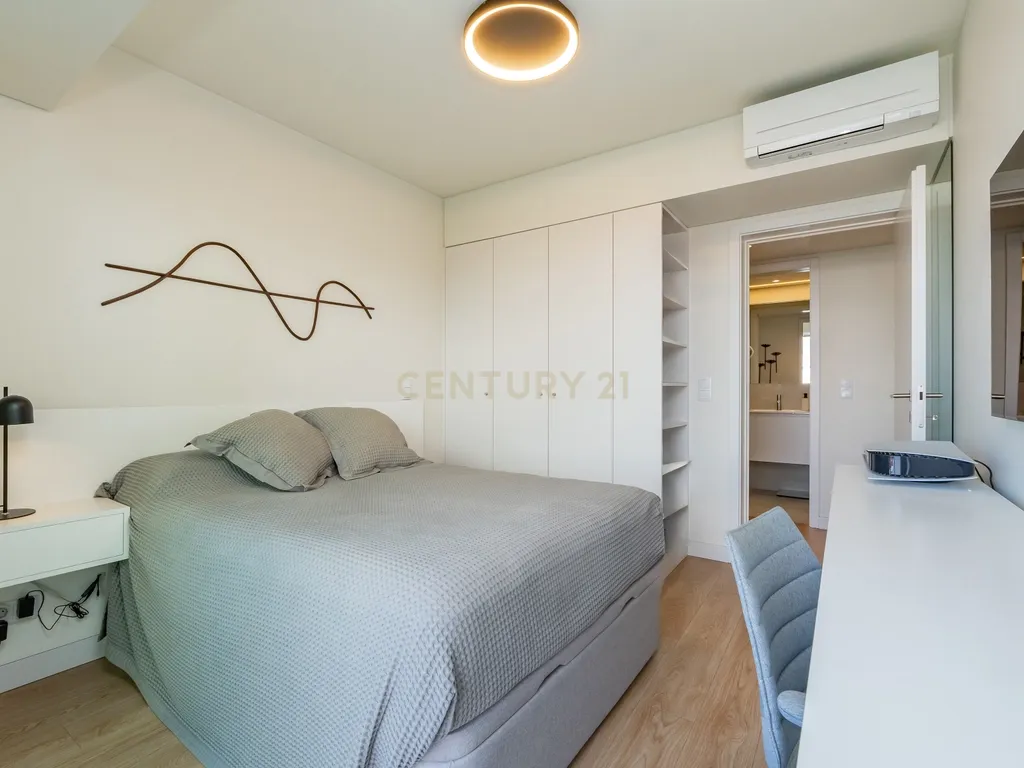 Apartamento T2 no VALRIO II junto ao Parque das Nações - Image 18