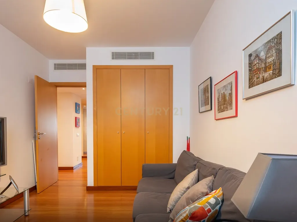 Apartamento T4 no Parque das Nações para arrendamento - Centralidade e Qualidade de Vida - Image 18
