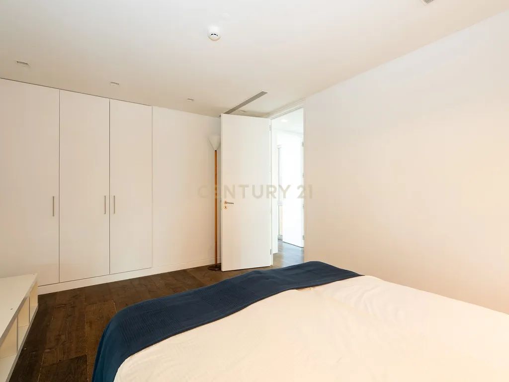 Moradia Exclusiva em Primeira Linha de Mar com Piscina Infinita / Tróia-Carvalhal - Image 46