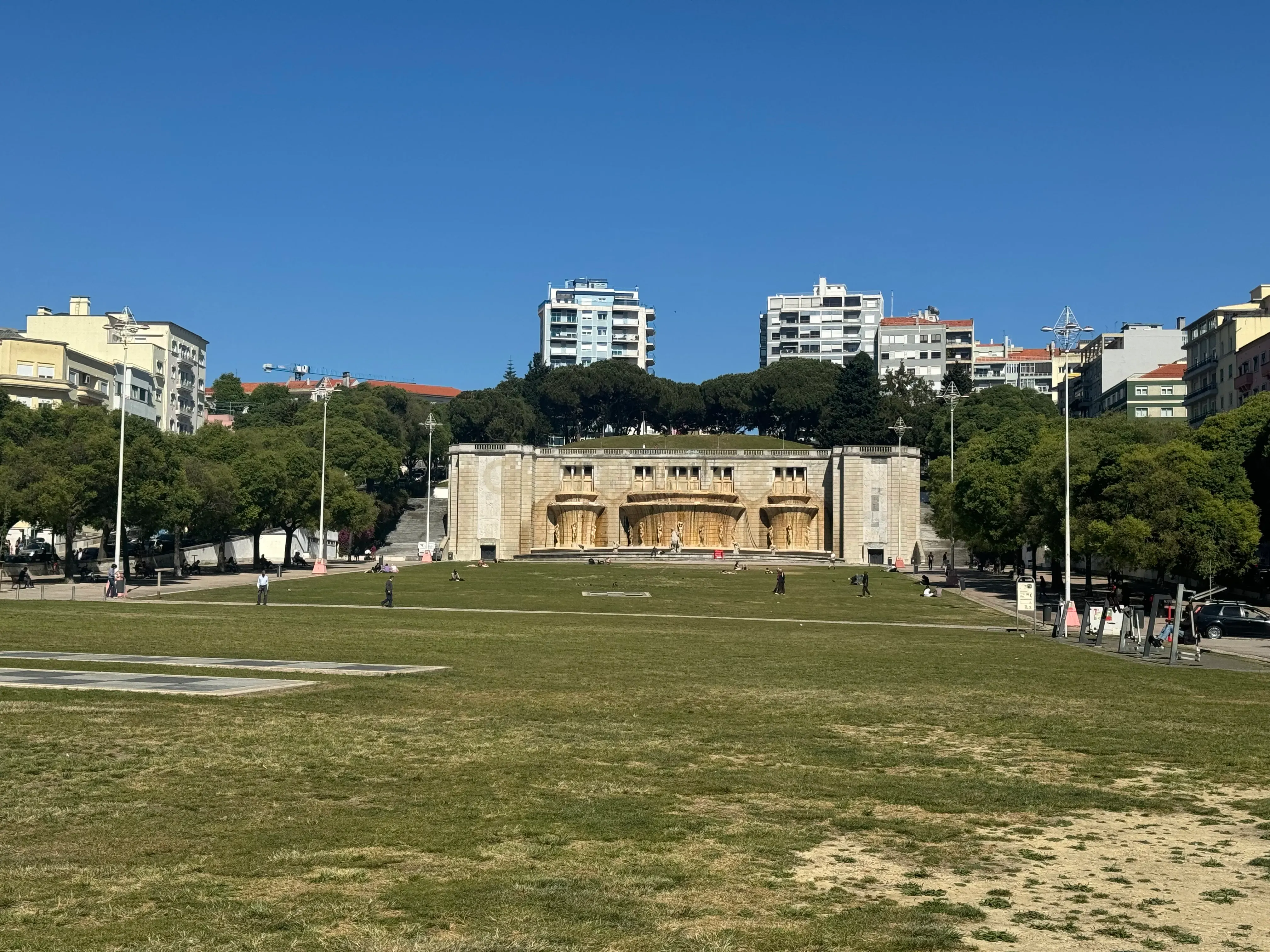 Apartamento T3 - Alameda D. Afonso Henriques - Lisboa - Image 34
