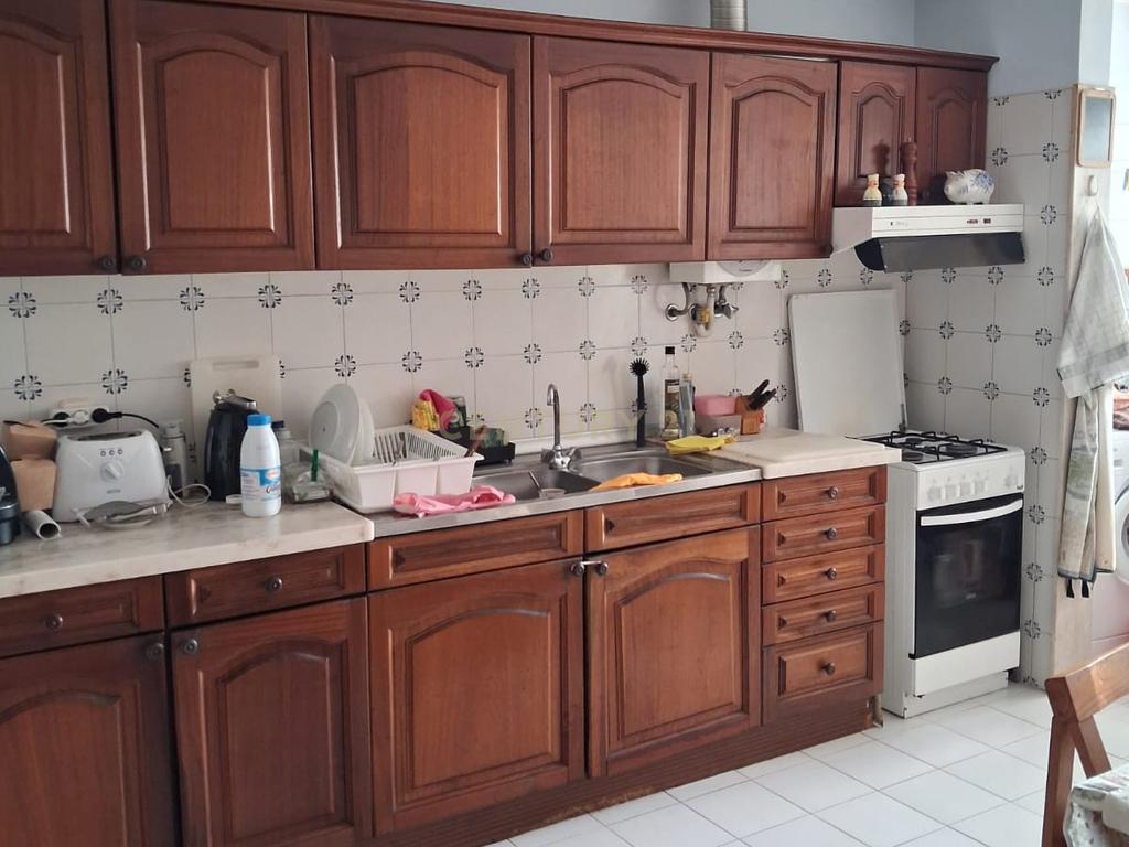 Apartamento T2 na Avenida Carolina Michaelis Linda a Velha - Image 6