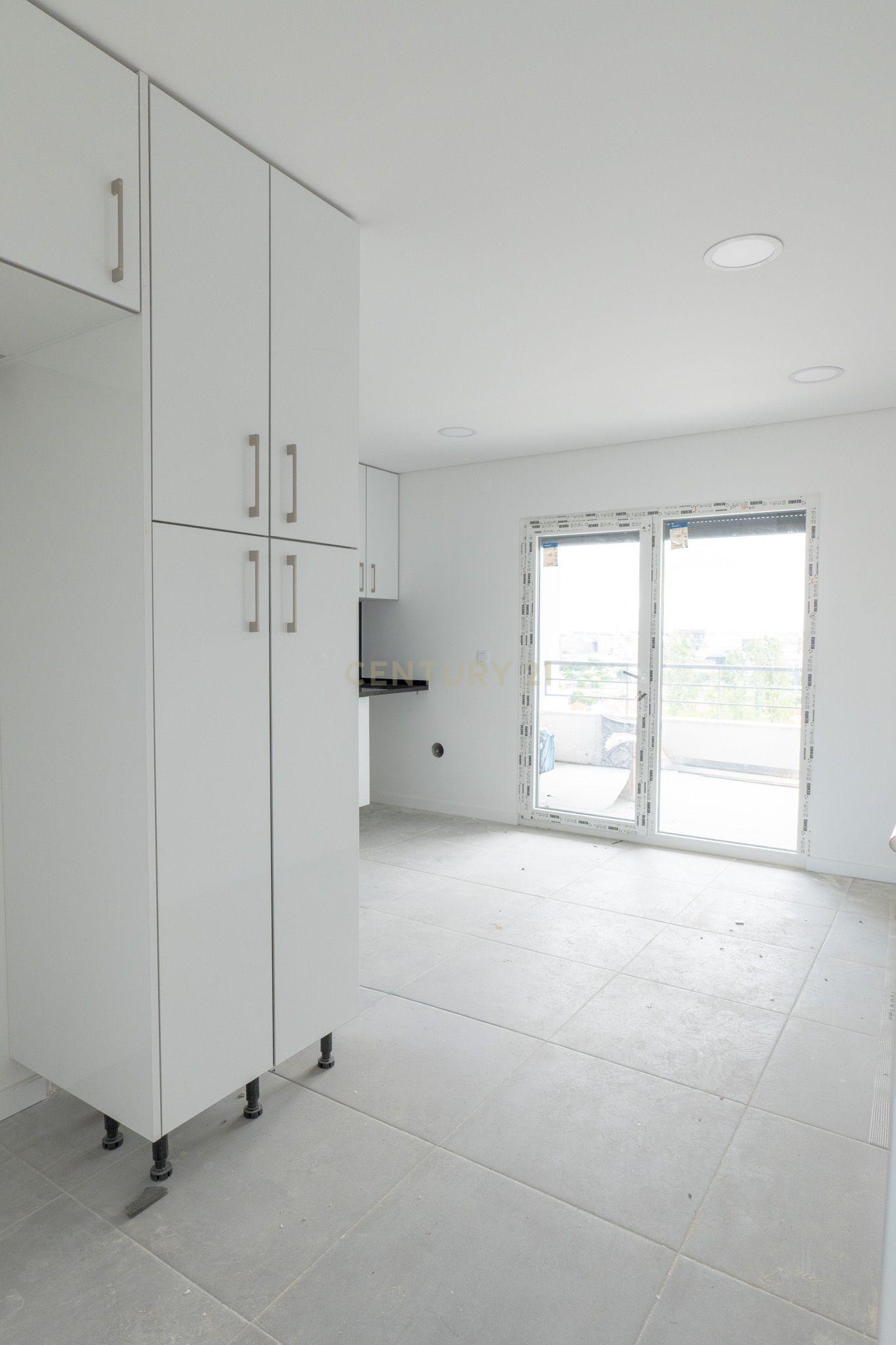 Fotografia 5 de CONDOMINIO QUINTA DA LADEIRA - DUPLEX T1 + 1 OPEN SPACE 30m2, COM TERRAÇOS,CHURRASQUEIRA E JARDIM