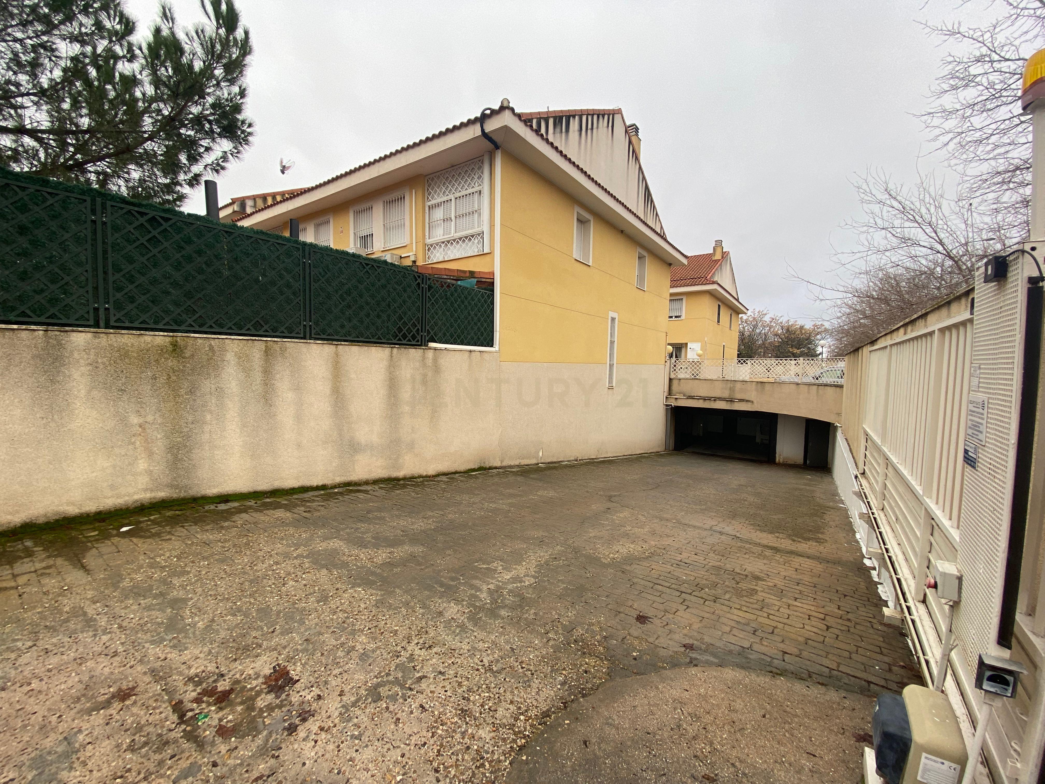 undefined - Image 52
