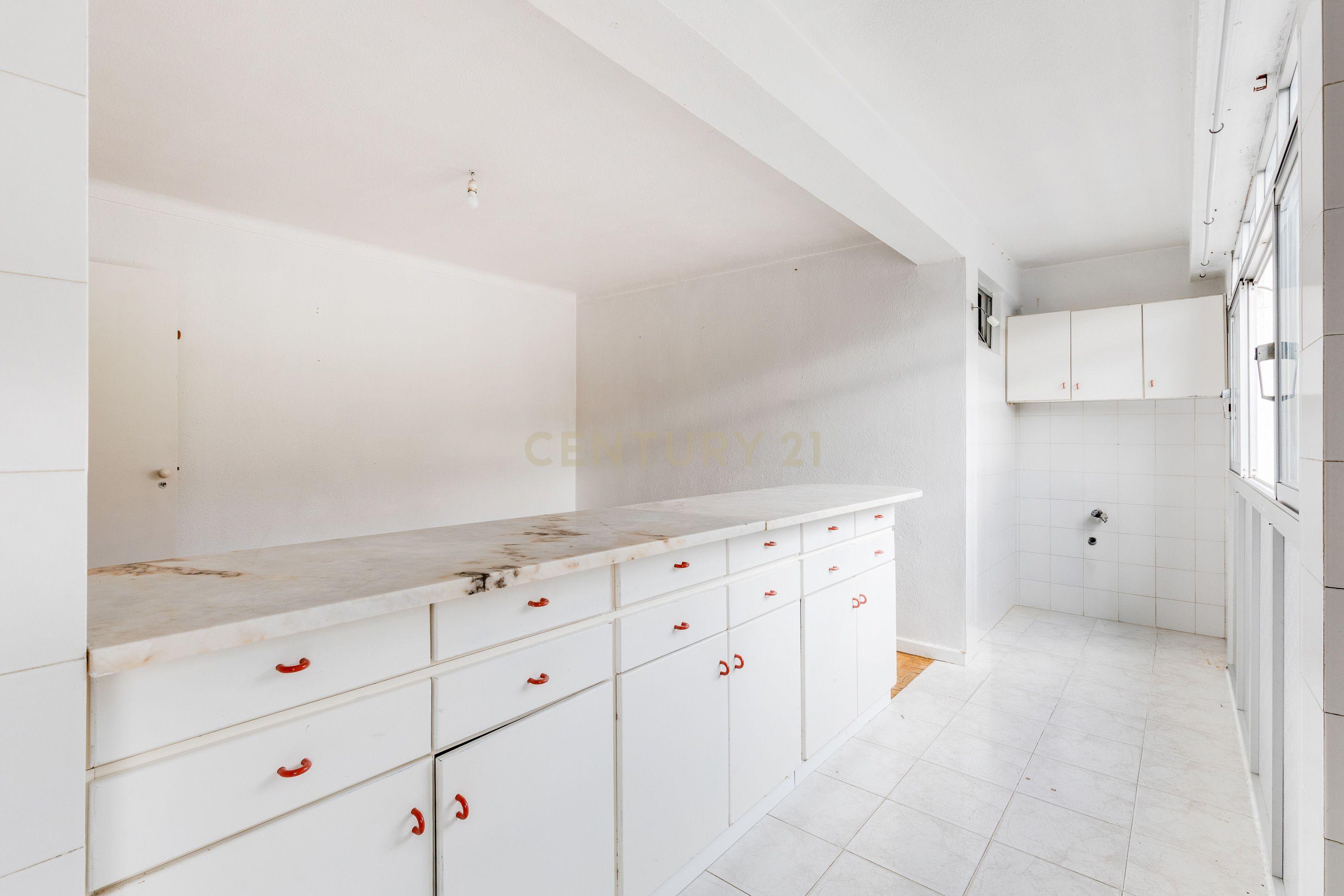 Apartamento T4 à venda em Alcobaça e Vestiaria, Alcobaça — foto 12